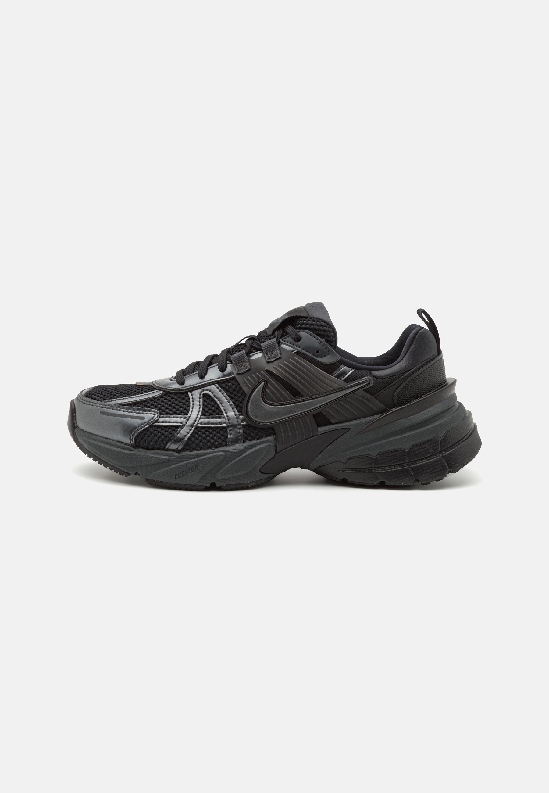کتونی نایک وی تو کی Nike V2K Run Black FD0736-001