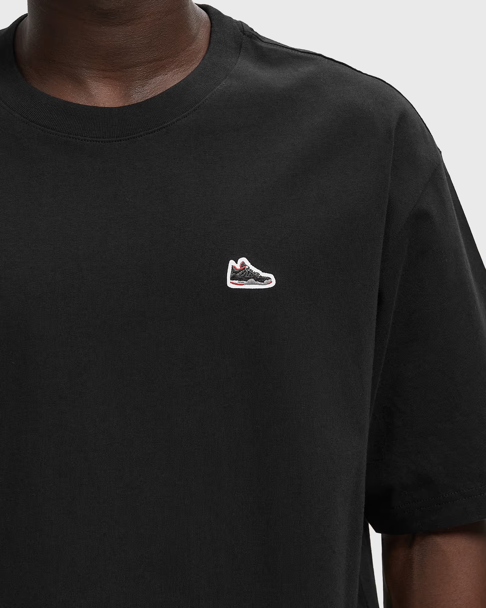 تیشرت مینی پچ جردن 4    Jordan Mini patch J4 Tee IF3107-010  