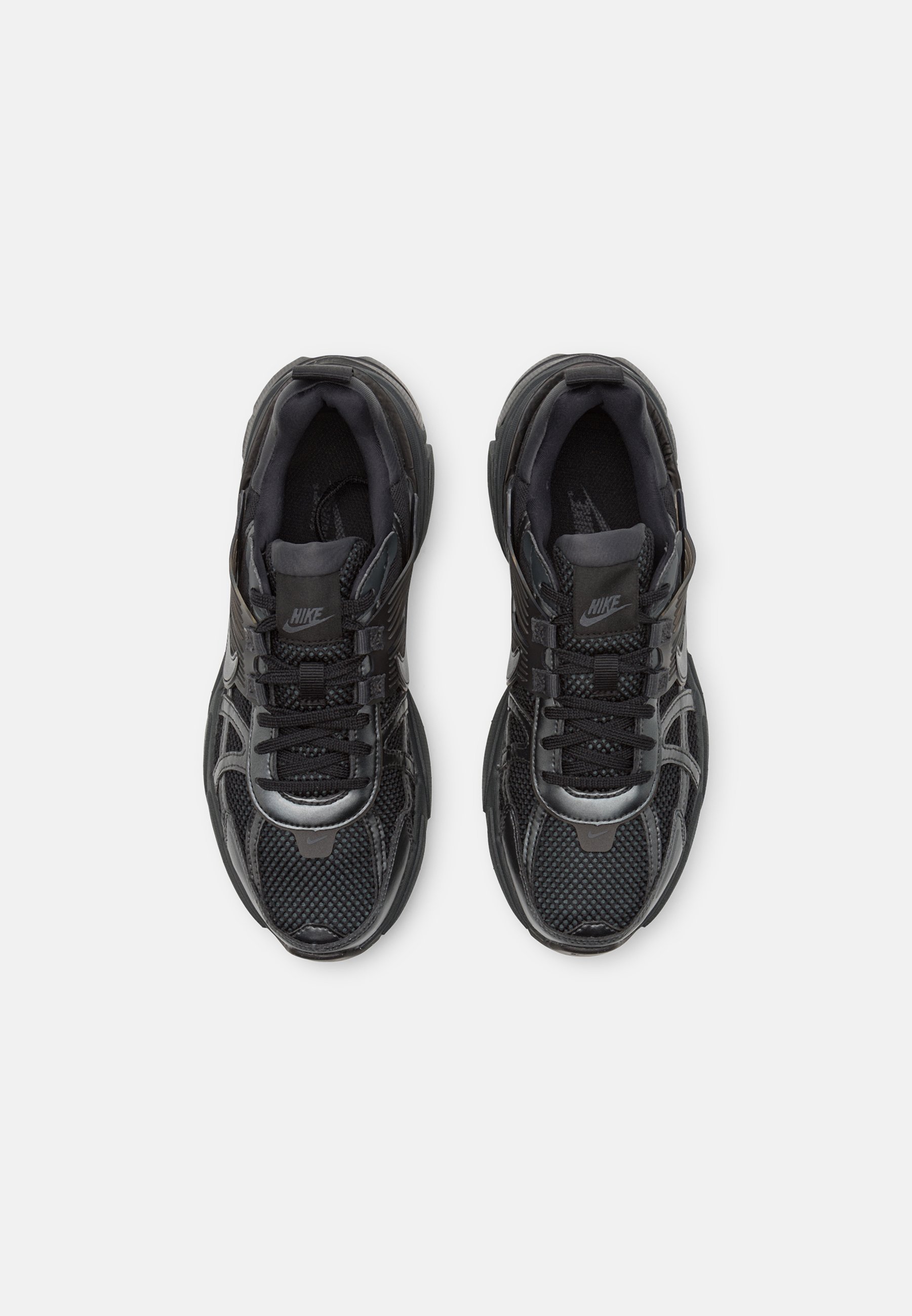کتونی نایک وی تو کی Nike V2K Run Black FD0736-0012