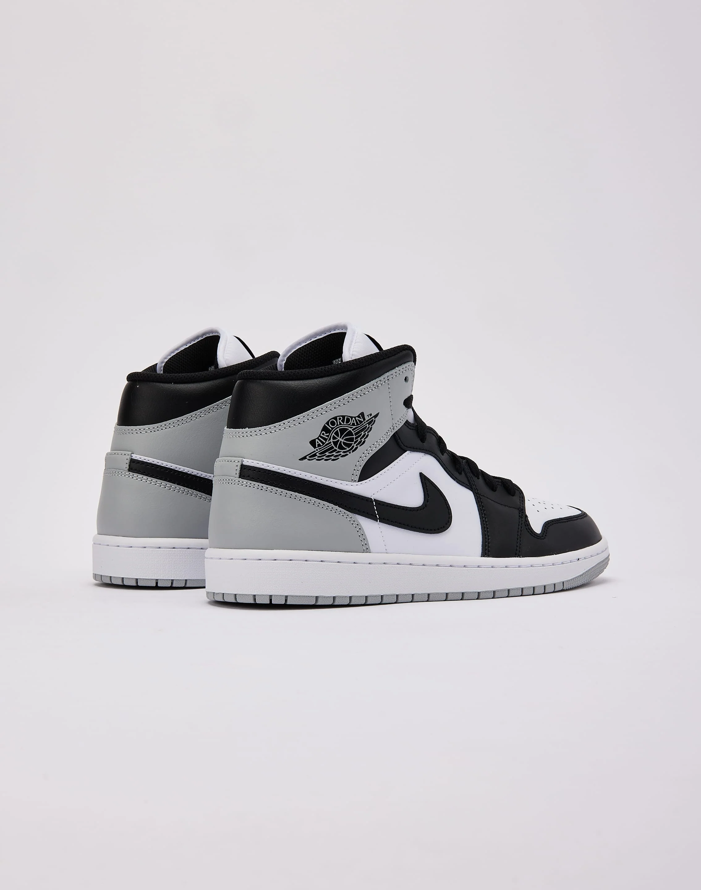 کتونی جردن وان مید  Jordan 1 Mid Black Gray   DQ8426-1014